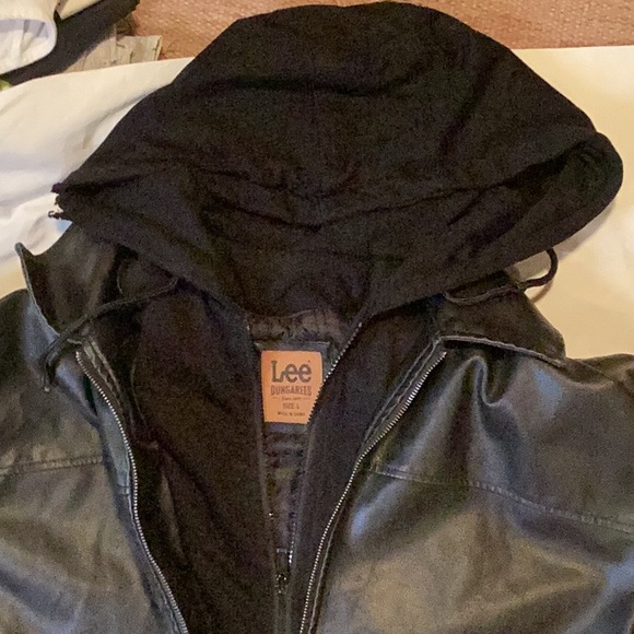 Lee’s Dungarees MENS Faux leather hooded Jacket SZ.L - Picture 7 of 14